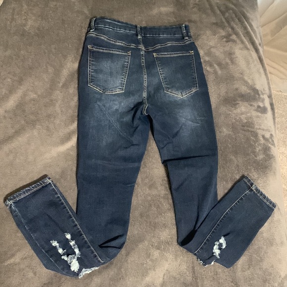 Refuge High Rise Denim Distressed Jeans - Picture 2 of 3